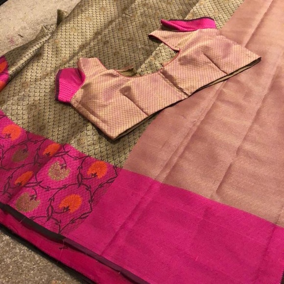 Saree - Picture 4 of 5